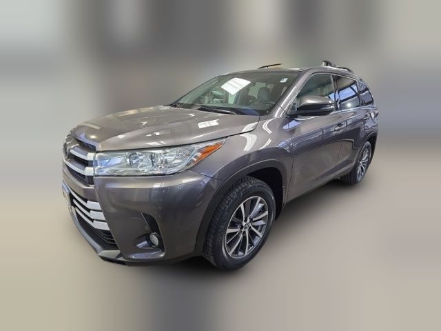 2019 Toyota Highlander 