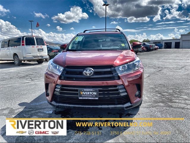 2019 Toyota Highlander SE