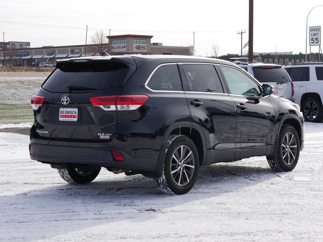 2019 Toyota Highlander 