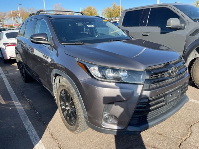 2019 Toyota Highlander 