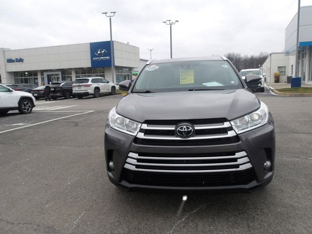 2019 Toyota Highlander 