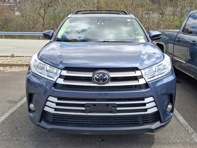 2019 Toyota Highlander 