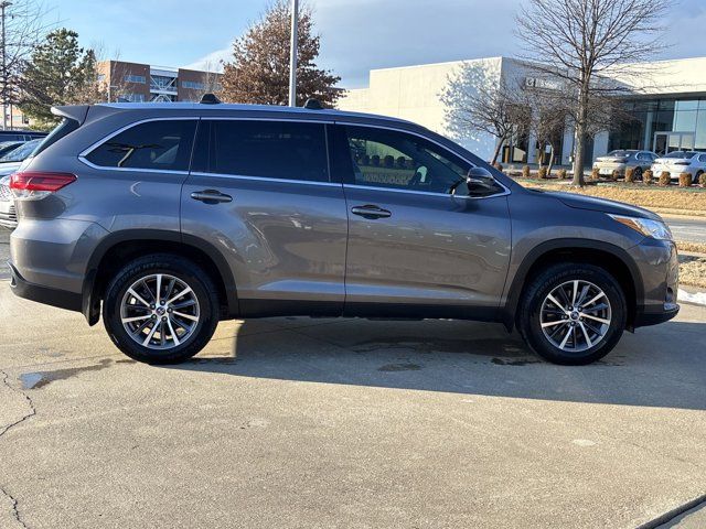 2019 Toyota Highlander XLE