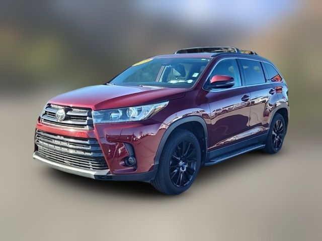 2019 Toyota Highlander SE