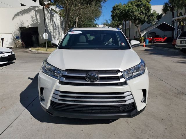 2019 Toyota Highlander 