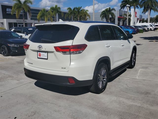 2019 Toyota Highlander 