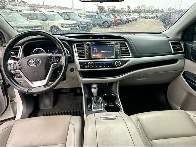 2019 Toyota Highlander XLE