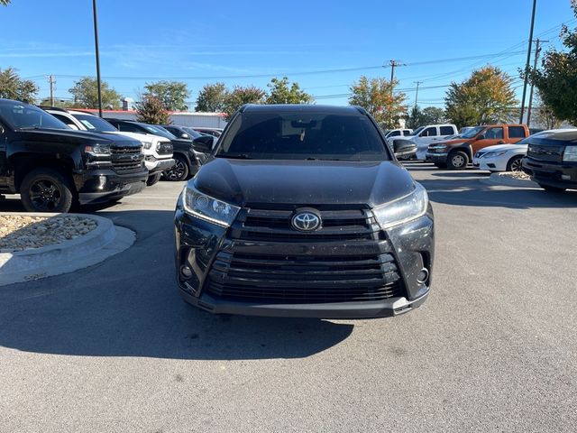 2019 Toyota Highlander 