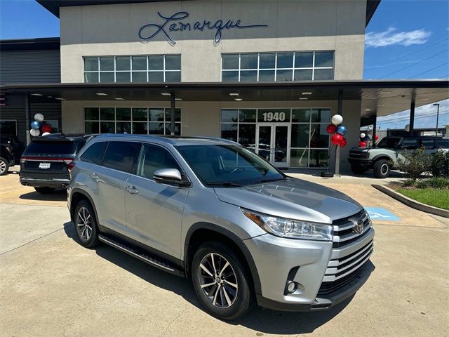 2019 Toyota Highlander 