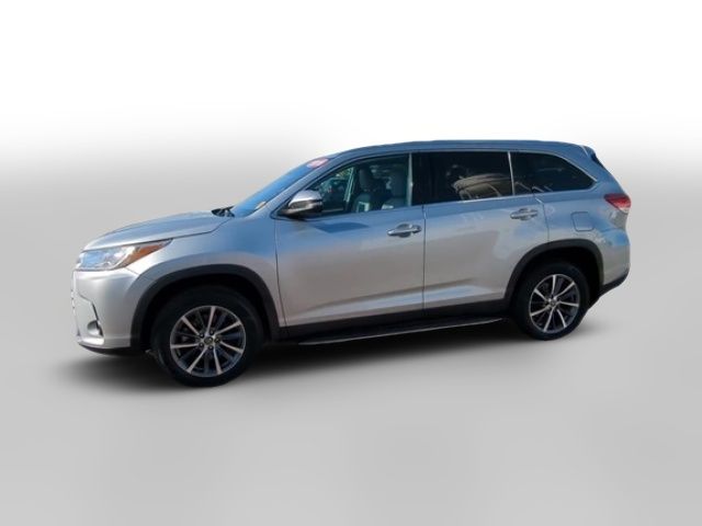 2019 Toyota Highlander 