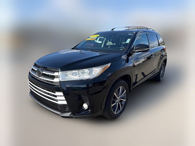 2019 Toyota Highlander 