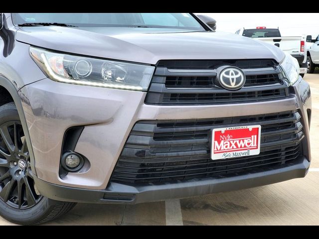 2019 Toyota Highlander SE