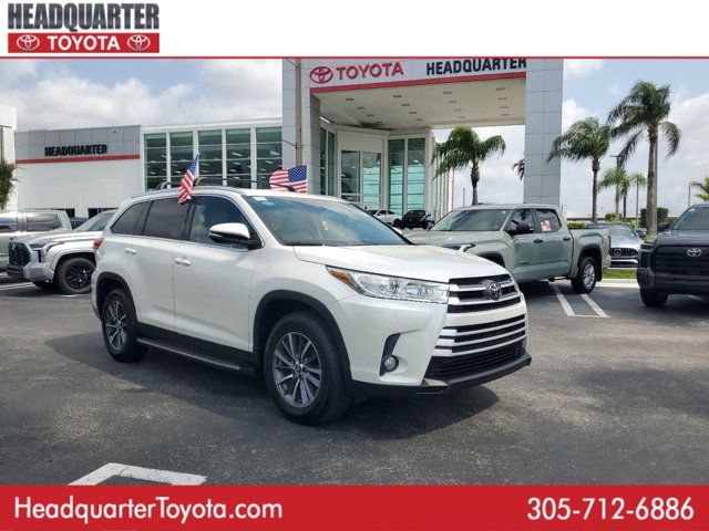 2019 Toyota Highlander 