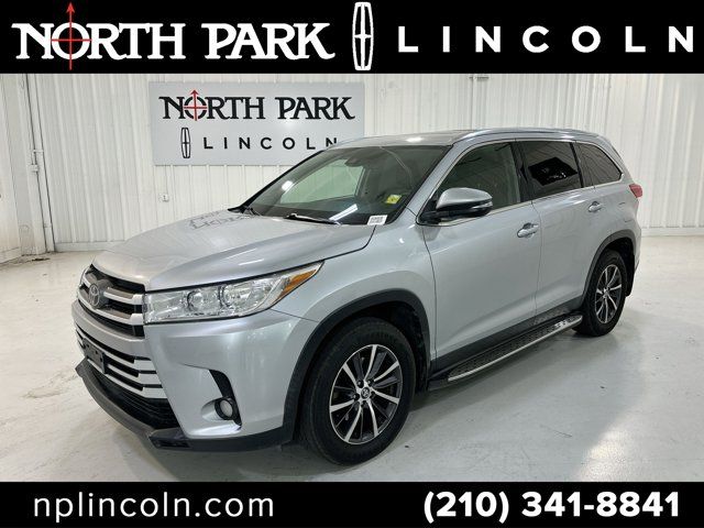 2019 Toyota Highlander 