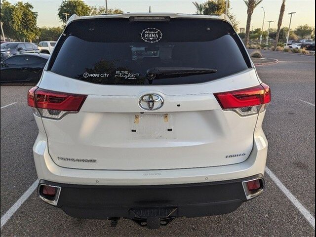 2019 Toyota Highlander 