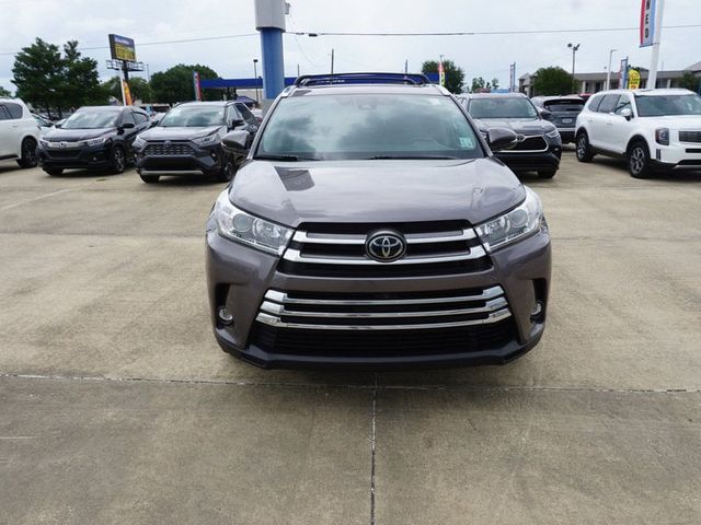 2019 Toyota Highlander 