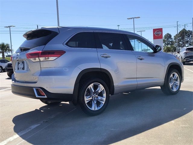 2019 Toyota Highlander 