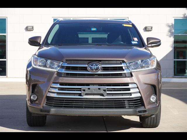 2019 Toyota Highlander 