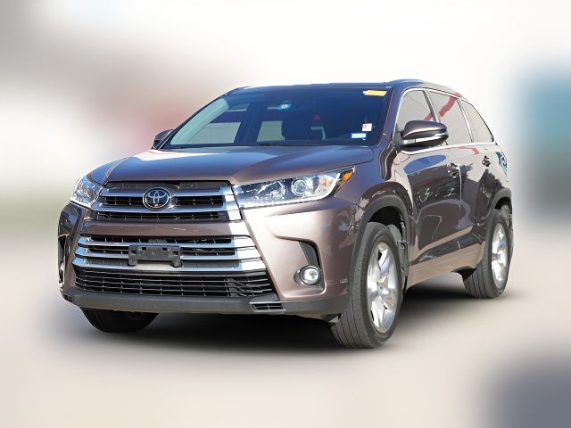 2019 Toyota Highlander 