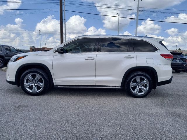 2019 Toyota Highlander 