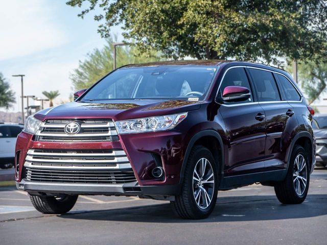 2019 Toyota Highlander 