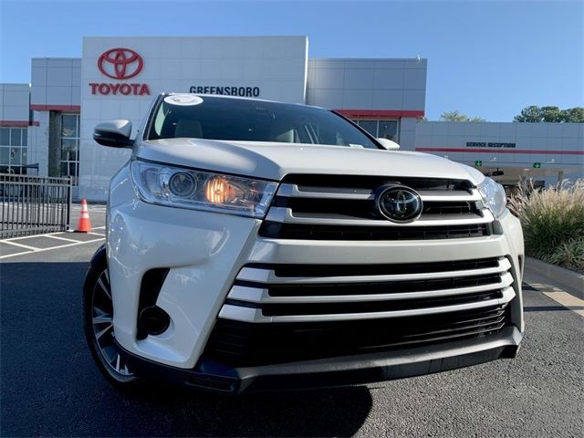 2019 Toyota Highlander LE