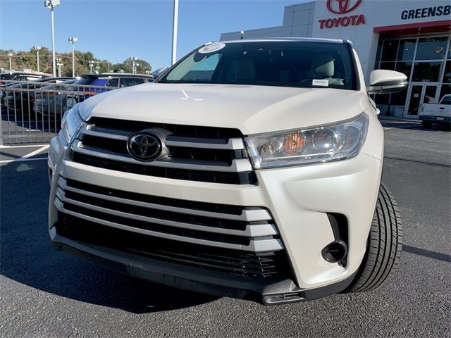 2019 Toyota Highlander LE