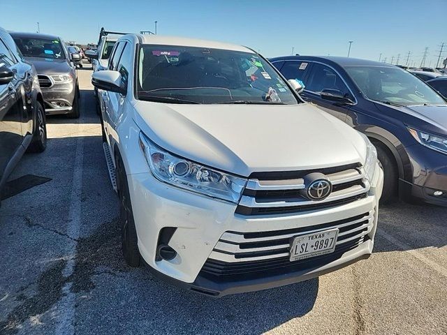 2019 Toyota Highlander LE