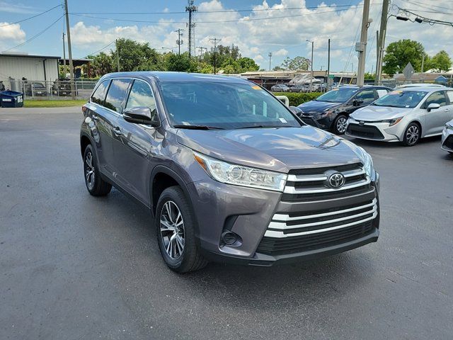 2019 Toyota Highlander LE