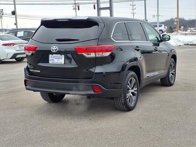 2019 Toyota Highlander 