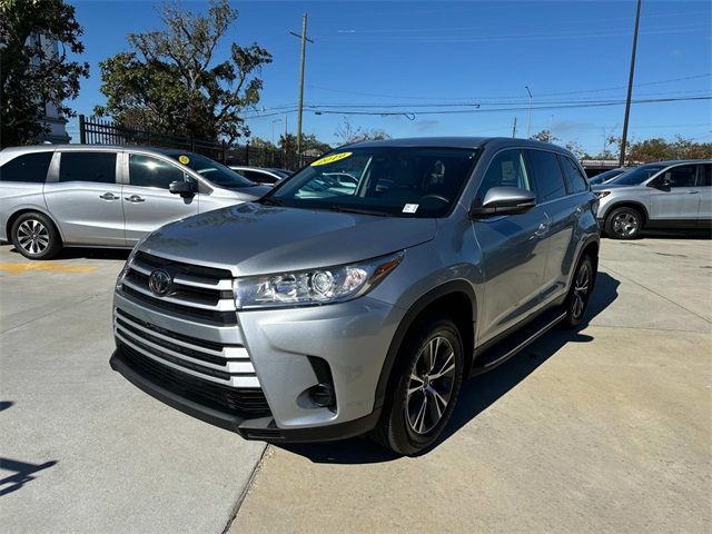 2019 Toyota Highlander LE