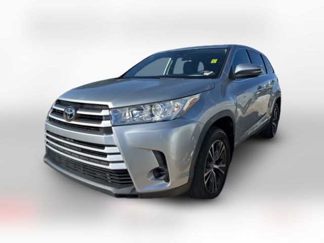 2019 Toyota Highlander 