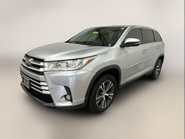 2019 Toyota Highlander 