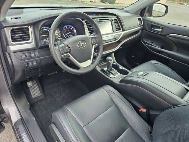 2019 Toyota Highlander Hybrid Limited Platinum