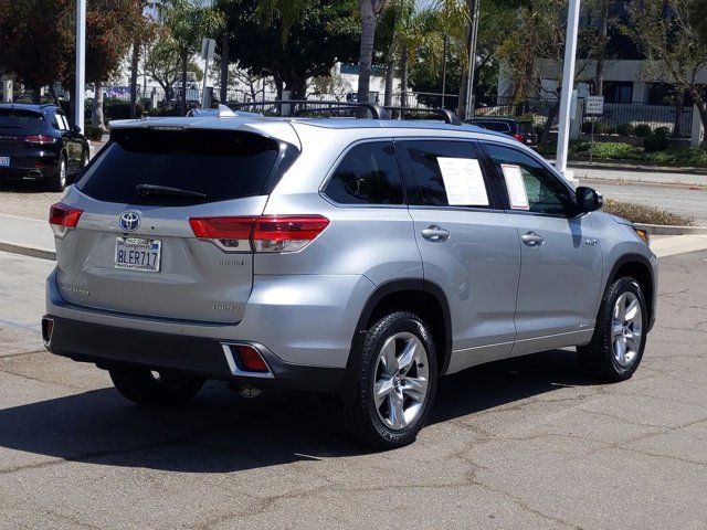 2019 Toyota Highlander 