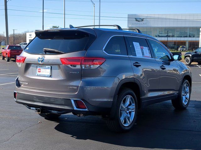 2019 Toyota Highlander 