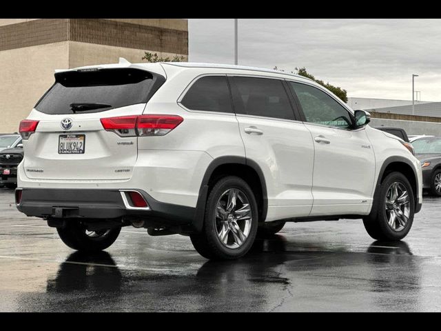 2019 Toyota Highlander Hybrid Limited Platinum