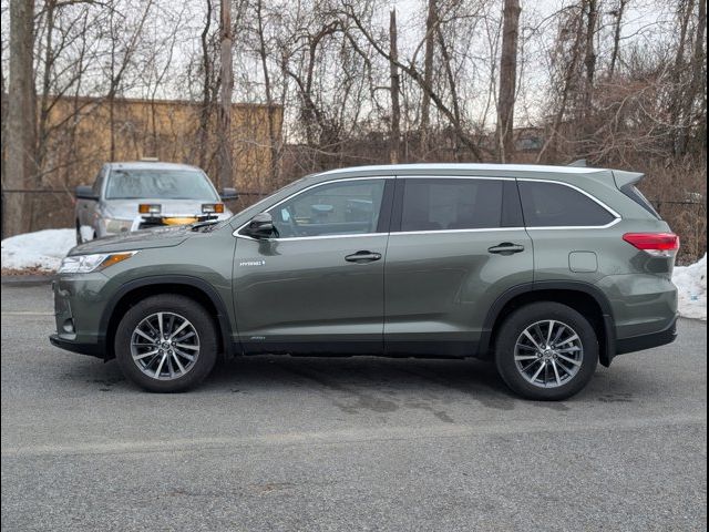 2019 Toyota Highlander Hybrid XLE