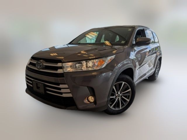 2019 Toyota Highlander Hybrid XLE