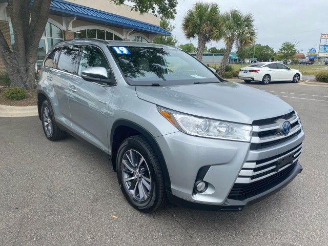 2019 Toyota Highlander Hybrid XLE