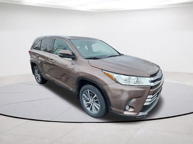 2019 Toyota Highlander Hybrid XLE