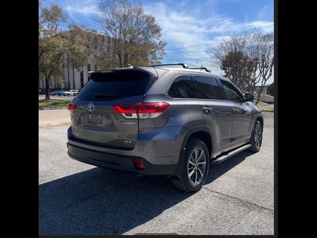 2019 Toyota Highlander Hybrid XLE