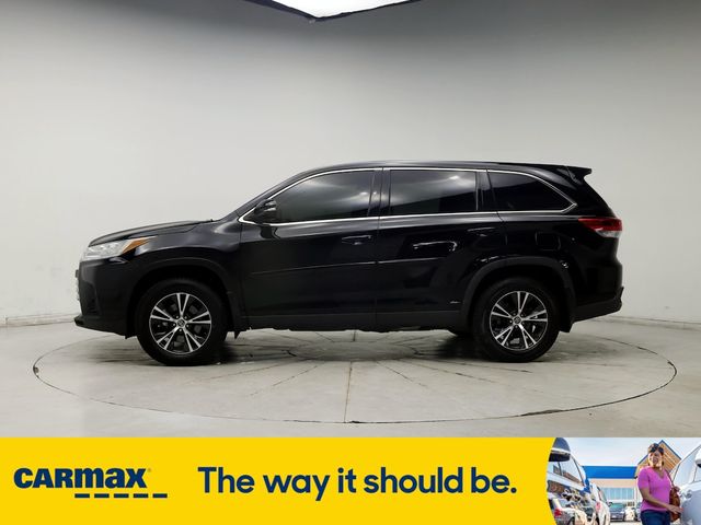 2019 Toyota Highlander LE