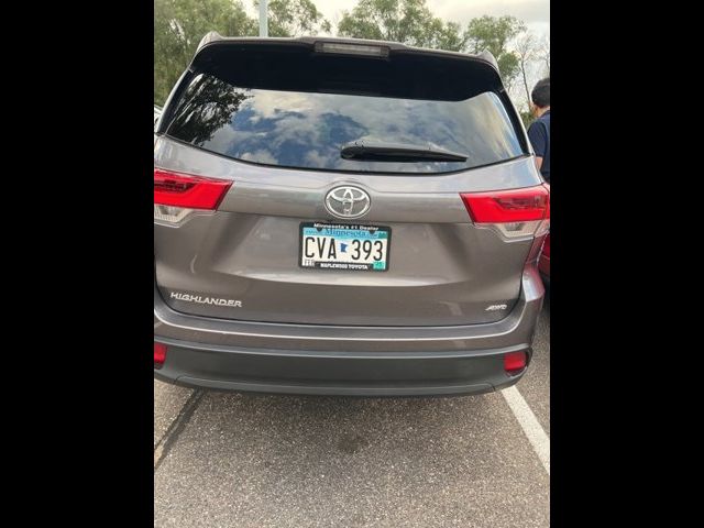 2019 Toyota Highlander LE