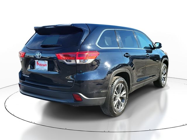 2019 Toyota Highlander LE