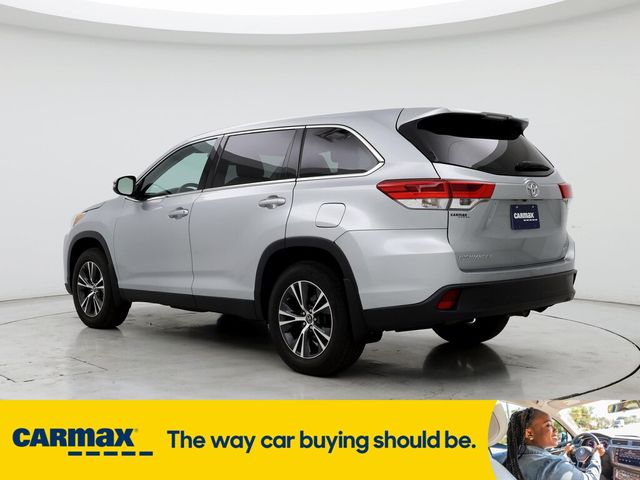 2019 Toyota Highlander LE