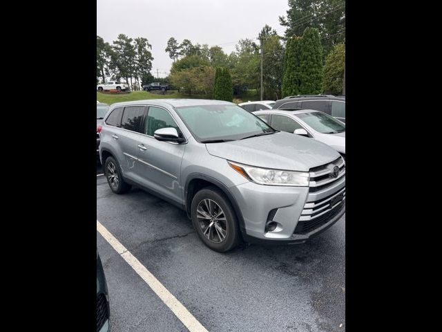 2019 Toyota Highlander LE