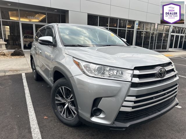 2019 Toyota Highlander LE