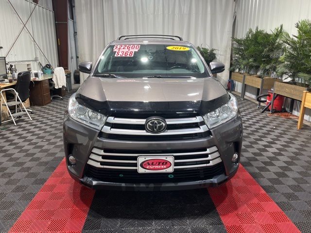 2019 Toyota Highlander LE Plus