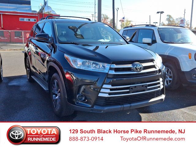 2019 Toyota Highlander LE